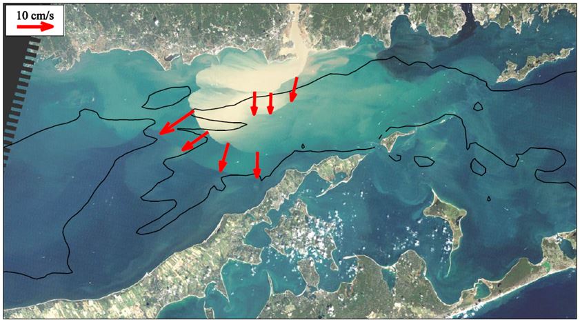The sediment-laden Connecticut River plume enters into Long Island Sound after Hurricane Irene. The Landsat image coincides with an incoming flood tide. Red arrows indicate the how the plume is spreading over time. The black curve is the 26-meter isobath.